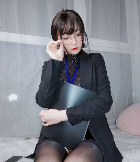 妈妈朋友的儿子电影在线观看_国产剧在线手机播放